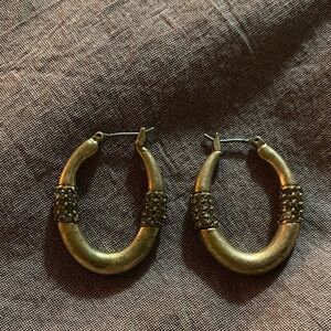 Vintage-Inspired Gold Hoop Earrings